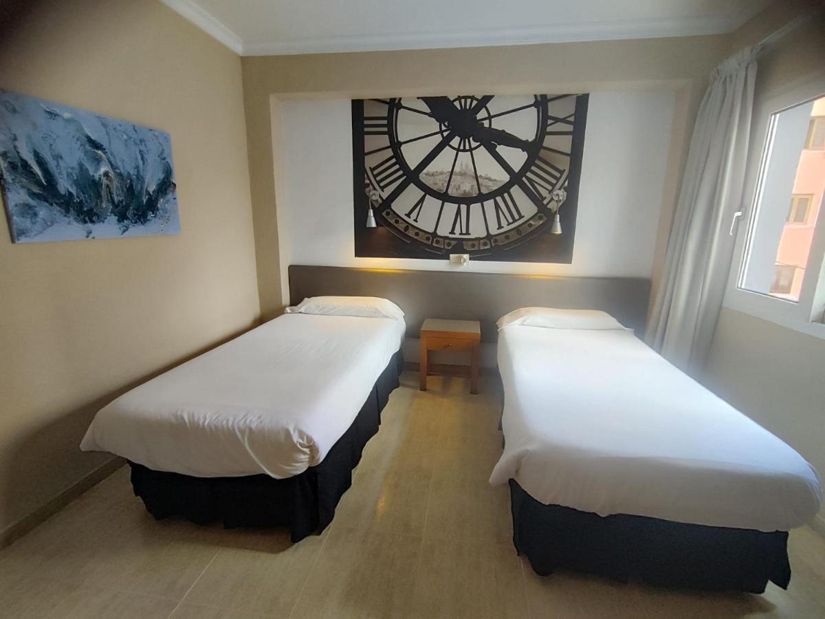 Hostal Mar Del Plata (Adults Only) El Arenal  Esterno foto