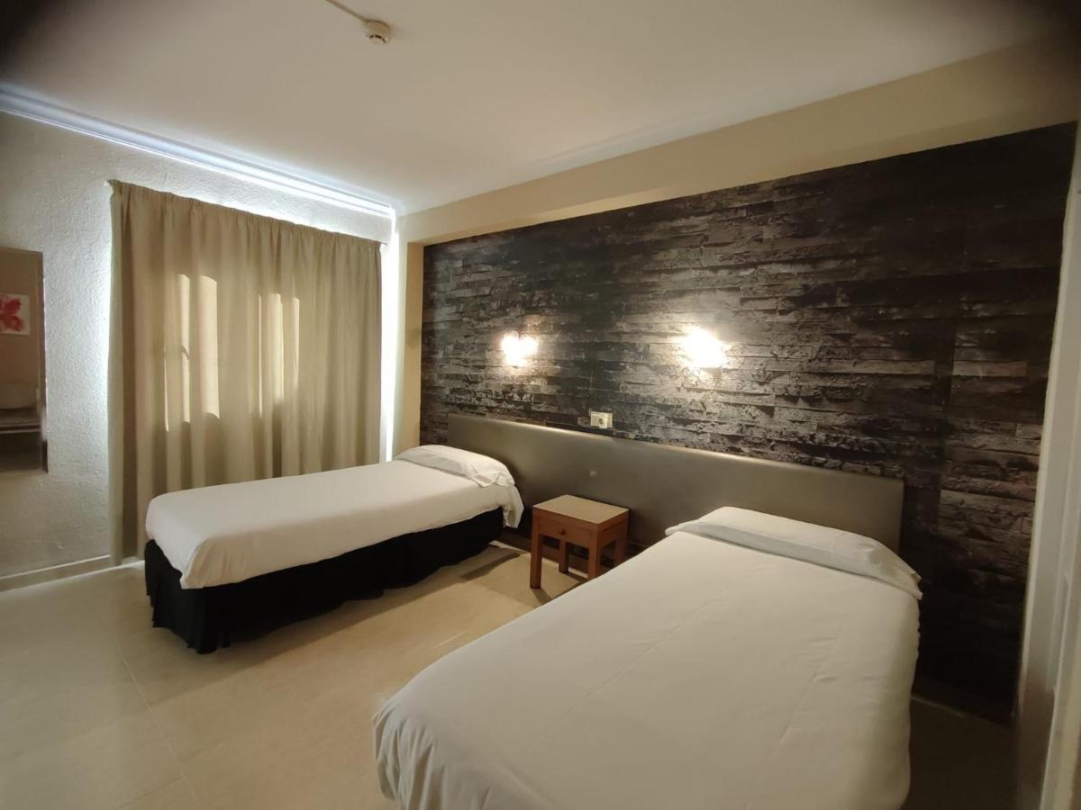 Hostal Mar Del Plata (Adults Only) El Arenal  Esterno foto