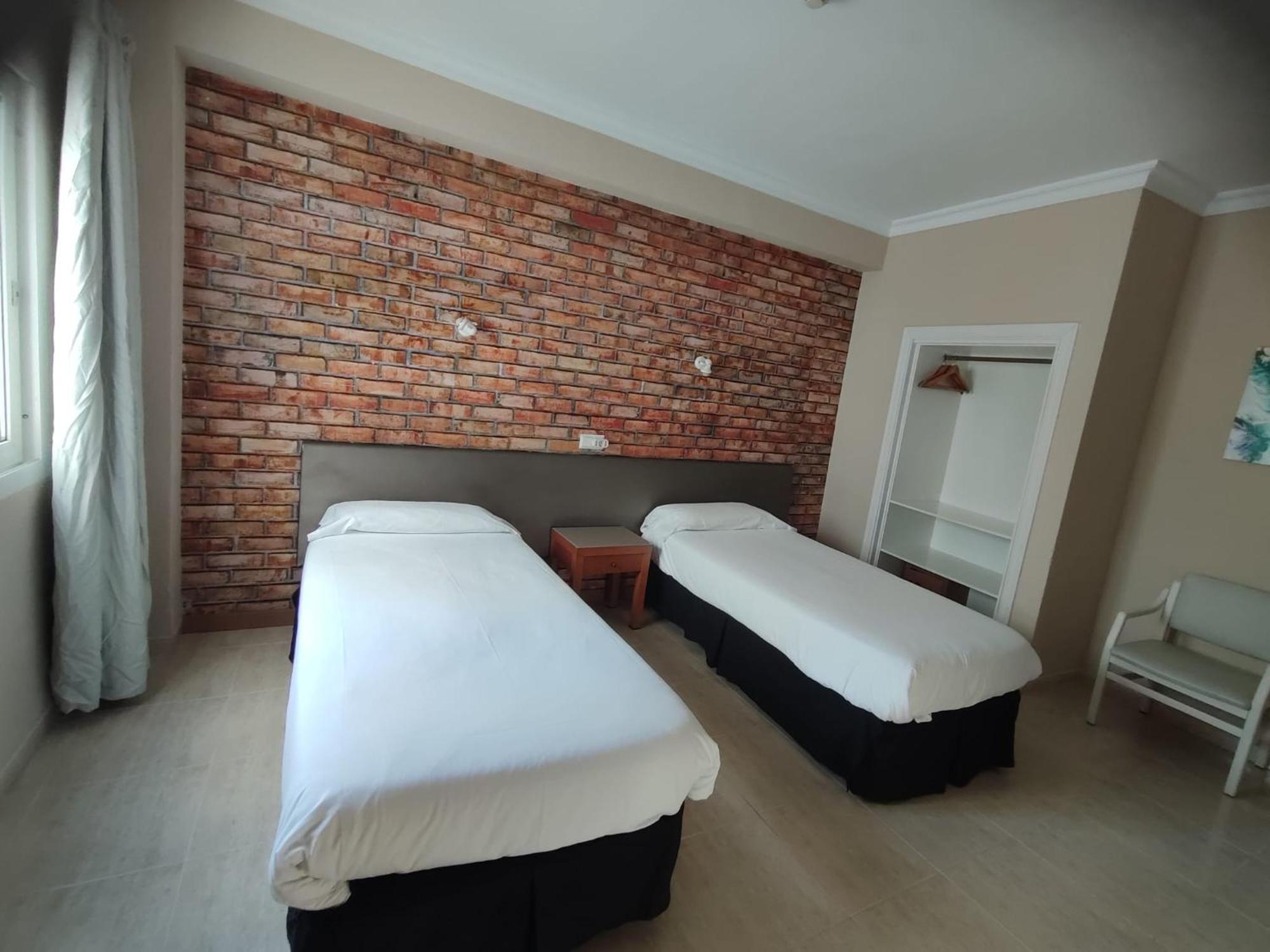 Hostal Mar Del Plata (Adults Only) El Arenal  Esterno foto